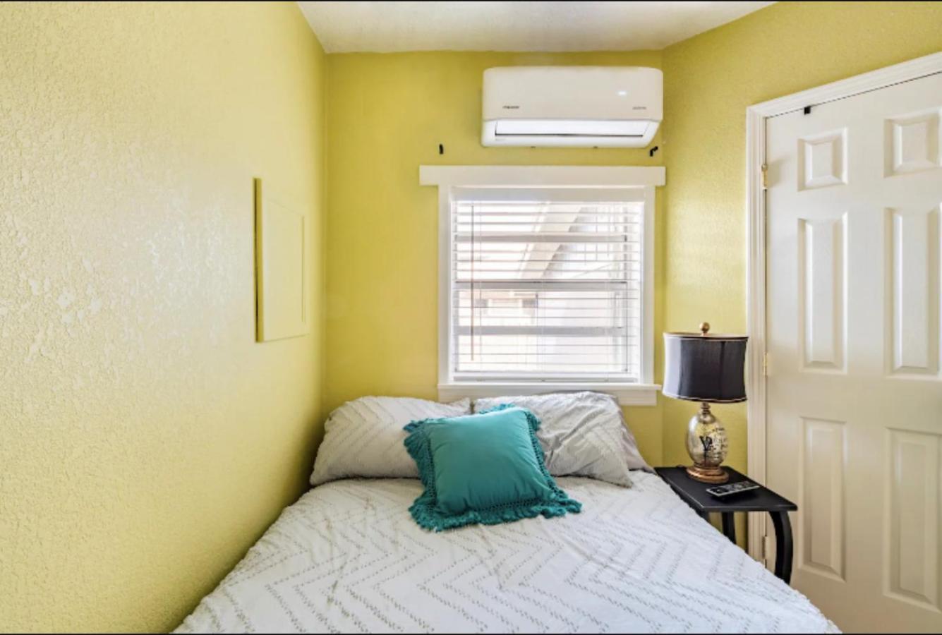 3-Bed Bungalow Walk To Historic Downtown Sanford Exterior foto